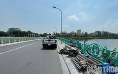 Đã hoàn tất việc cưỡng chế, di dời du thuyền cũ nát ở hồ Tây