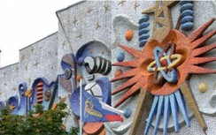 Máy bay không người lái rơi xuống “thành phố nguyên tử” của Nga