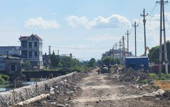 Ngổn ngang công trình đường gần 70 tỷ, nguy cơ mất an toàn ở Nam Định