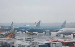 Hủy cả trăm chuyến bay, hàng chục nghìn khách bị ảnh hưởng vì bão số 1