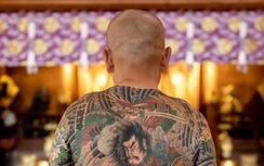 Nếu có một thứ trên người, sẽ không được vào nhà tắm onsen ở Nhật Bản