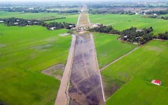 Tranh thủ thời tiết thuận lợi, đẩy tiến độ cao tốc Hậu Giang - Cà Mau