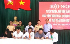 Tuyên truyền, ký cam kết chấp hành quy định kinh doanh vận tải