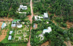 Các mảng đồi trơ trọi, homestay vây kín điểm sạt lở ở Sóc Sơn