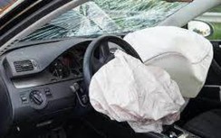 Nghi vấn trưởng công an xã ở Thái Bình lái xe khi say rượu, tự gây tai nạn