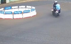 Giao xe cho con hóa hại con