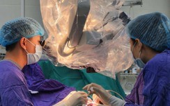 Tinh hoàn tím đen vì bị xoắn, nam sinh may mắn thoát nguy trong gang tấc