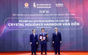 Crystal Holidays Harbour Vân Đồn lọt Top 10 KĐT du lịch nghỉ dưỡng tốt nhất Việt Nam 2026