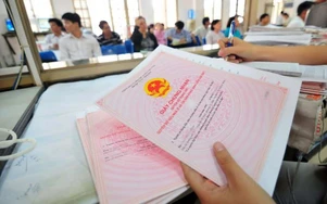 Bản tin BĐS 10/4: Đề xuất công chứng nhà đất không phụ thuộc địa giới