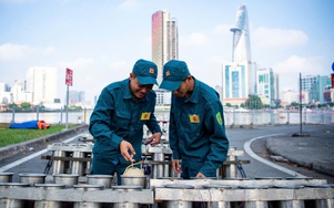 TP.HCM, Đồng Nai tất bật chuẩn bị hàng chục trận địa pháo hoa cho đêm 30/4 rực sáng