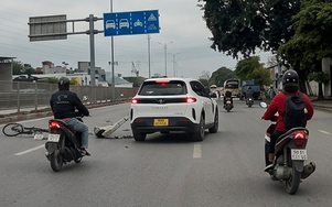 Ô tô và xe máy không xi nhan, chuyển làn ẩu dẫn tới tai nạn