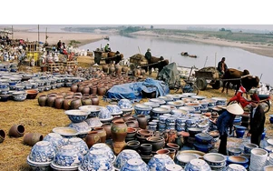 Bất động sản 8/5: Quy hoạch lại khu dân cư ngoài đê sông Hồng, các làng nghề được bảo tồn