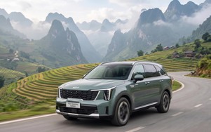 Cận cảnh New Sorento Hybrid có giá hơn 1,3 tỷ đồng