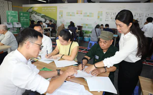 Bất động sản 16/7: Các đối tượng được ưu tiên thuê nhà ở do Nhà nước đầu tư xây dựng
