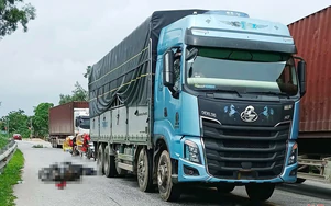 Tai nạn giao thông 17/9: Xe tải va chạm xe máy trên quốc lộ 8, một người tử vong