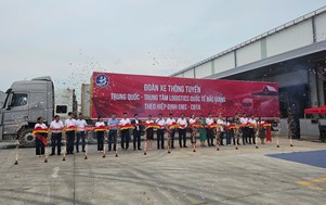 Đón chuyến xe đầu tiên thông tuyến quốc tế về Trung tâm Logistics quốc tế Bắc Giang