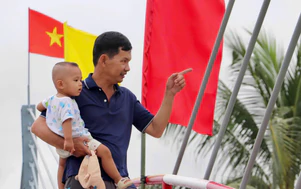 Người dân cù lao phấn khởi chờ giây phút khánh thành cầu Kinh Ngay