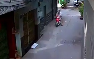 Video: Tổ dân phố ở Sài Gòn vây bắt cướp như phim hành động