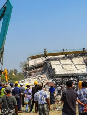 Phát hiện mẫu thép của công trình 30 tầng đổ sập ở Thái Lan không đạt chuẩn