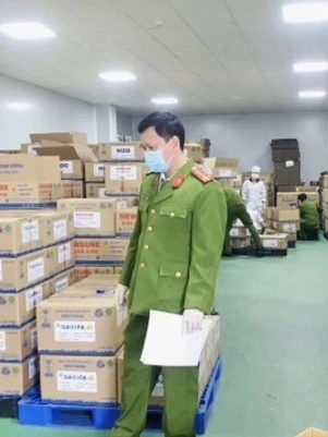 Khoảng trống trách nhiệm từ vụ sữa giả, kẹo Kera