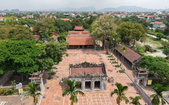 Chiêm ngưỡng vẻ đẹp kiến trúc truyền thống đặc sắc của đền Thánh Nguyễn