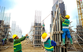 Chạy đua tiến độ trên công trường dự án nhà ở xã hội gần 700 tỷ đồng ở Hưng Yên