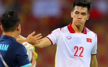 Trò cưng thầy Park tự tay ném đi cơ hội bằng vàng ở đội tuyển Việt Nam