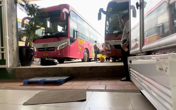 Bến xe lậu và chuyện “trên lạnh, dưới nóng”