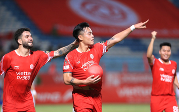 Chiến binh đa năng của thầy Park là lời gợi ý để HLV Troussier băng qua "hạn hán"