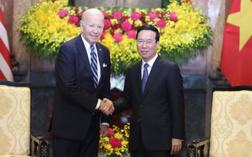 Món quà đặc biệt Chủ tịch nước tặng Tổng thống Hoa Kỳ Joe Biden