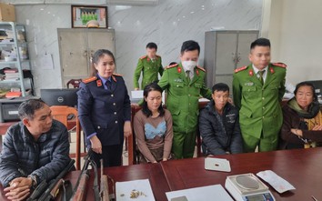 Bắt nhóm đối tượng mua bán ma túy, thu giữ nhiều súng đạn