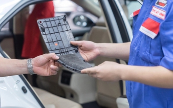 Pin xe hybrid cần bảo dưỡng thế nào?