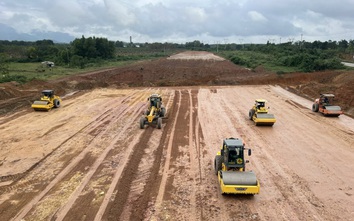 Gỡ vướng mặt bằng, đẩy tiến độ cao tốc Bắc - Nam qua Quảng Bình