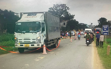 Hòa Bình: Tài xế ngủ gật gây tai nạn, một người đi xe đạp tử vong tại chỗ