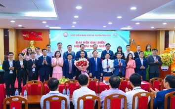 Ra mắt Ban chấp hành Hội Cựu sinh viên Học viện Báo chí và Tuyên truyền