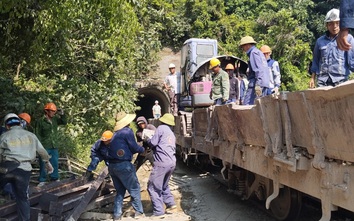 Căng sức khắc phục, chưa thể chốt thời gian thông hầm đường sắt Đèo Cả