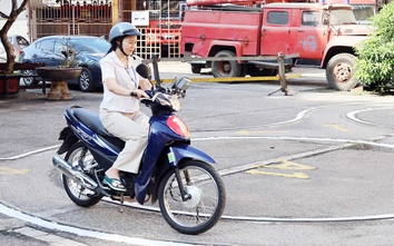 Có nên tăng độ khó sát hạch, cấp bằng lái xe máy?