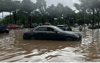 Bảo hiểm lo bồi thường ô tô bị thủy kích