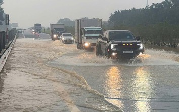 Toàn cảnh giao thông 11/10: Cao tốc Hà Nội - Thái Nguyên ngập cục bộ, lưu thông cách nào?