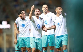 Dùng đội hình 10 “Tây” nhưng CLB Nam Định vẫn suýt thua Eastern tại Cúp C2 châu Á