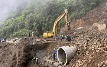 Lào Cai thông đường quốc lộ 32 cho xe máy lên Mù Cang Chải