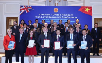 Vietnam Airlines tăng cường hợp tác Việt - Anh, lan tỏa giá trị văn hóa và nhân ái