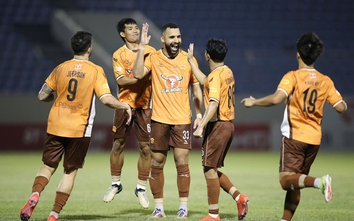 Trực tiếp V-League 2025-2026: Hoàng Anh Gia Lai chạm trán Nam Định