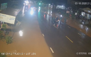 Một chủ tịch xã ở Đắk Lắk bị tông tử vong khi phân luồng giao thông chống lũ