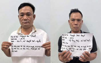 Bắt 2 đối tượng đi xe máy biển số giả cướp giật dây chuyền vàng ở TP.HCM