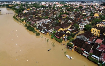 Agribank hỗ trợ kịp thời các tỉnh miền Trung khắc phục hậu quả lũ lụt do mưa lũ lịch sử