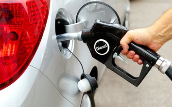 Xe chạy dầu đổ nhầm xăng: Một cú đề "bay" ngay trăm triệu