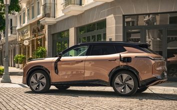 Lynk & Co 08 có thật là “bầu trời công nghệ”?