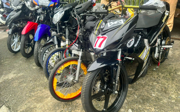 TP.HCM: Cảnh sát đột kích "lò độ xe", tạm giữ nhiều phương tiện