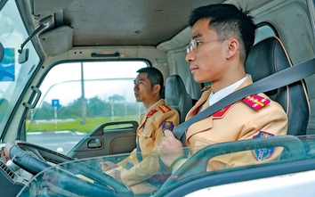 Khi nào cảnh sát giao thông sát hạch bằng lái xe?